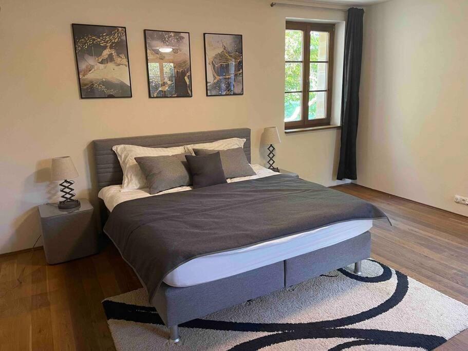 7 Bedroom Secluded Villa Close To Prague Říčany Zewnętrze zdjęcie
